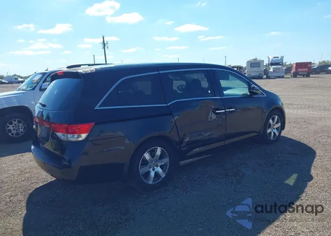 2015 Honda Odyssey Touring/Touring Elite z USA, uszkodzony, nr VIN 5FNRL5H96FB062463